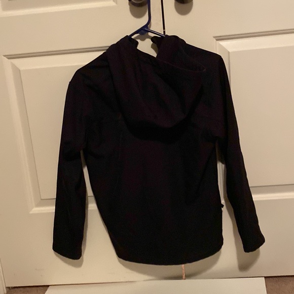 Boys North Face Large Winter Jacket with Hood - Picture 2 of 5